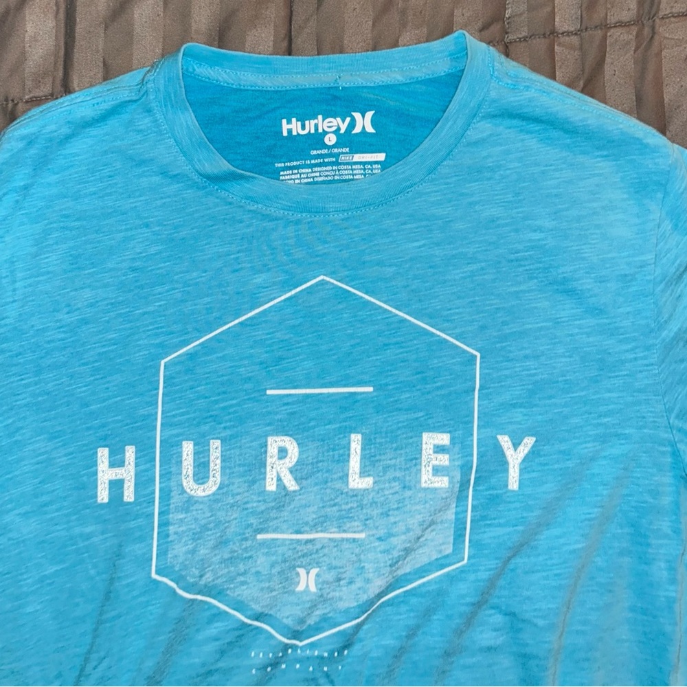 Hurley Blue Short Sleeve Tee Vibrant Graphic Design